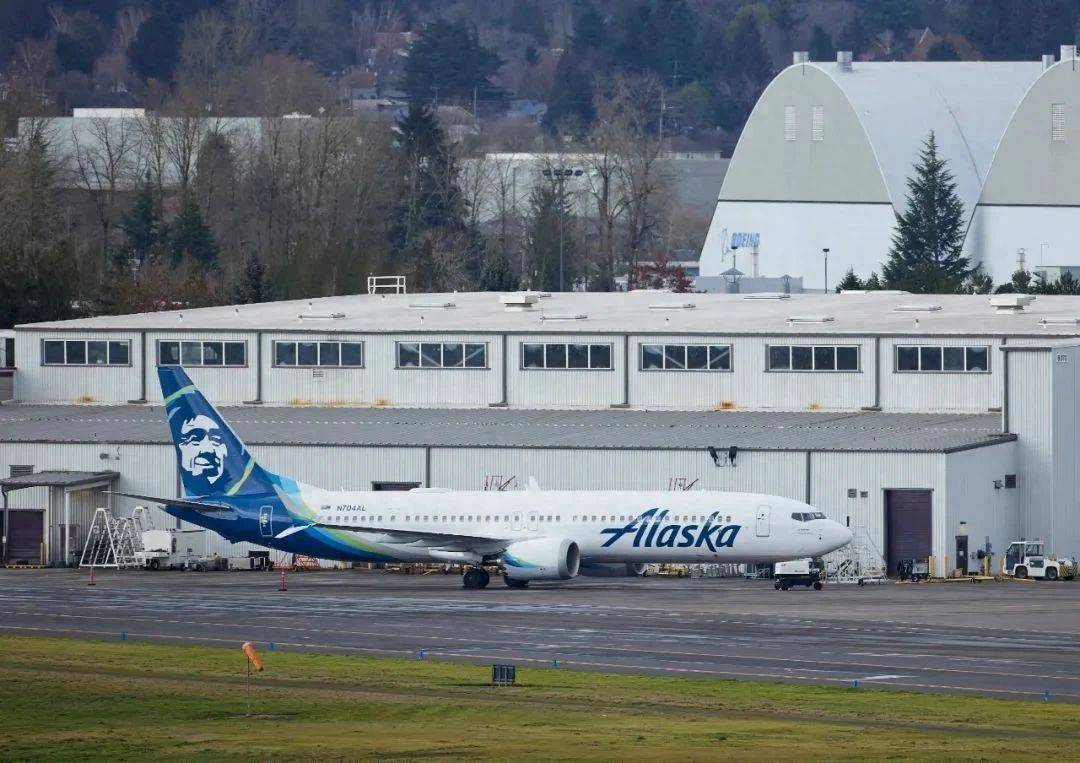 皇冠信用网怎么弄_50架飞机全退？美要中国承担百亿违约皇冠信用网怎么弄，2国突然背刺，中方早有准备