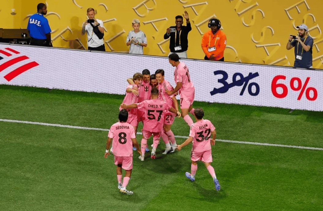 法林明高RJ vs 艾斯柏兰斯_世俱杯-梅西任意球破门 迈阿密国际2-1逆转波尔图首胜