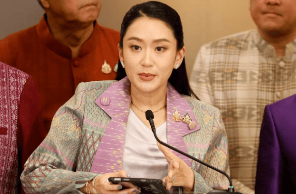 世俱杯賽程_只剩255席世俱杯賽程，佩通坦拒绝下台，一架泰专机直飞中国，执政党要自救