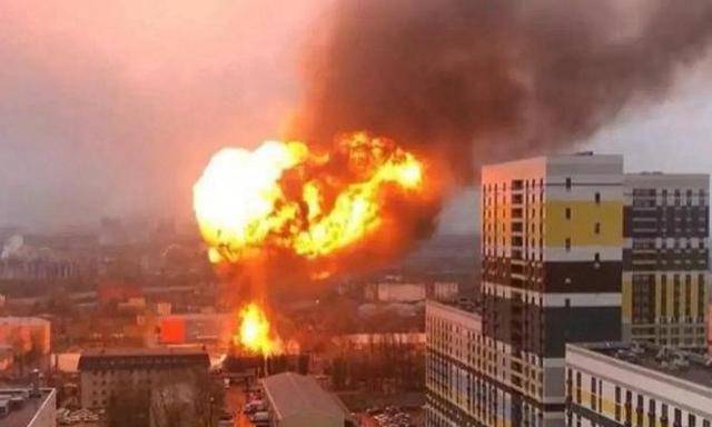 皇冠信用网出租代理_309架俄机直扑基辅！1210名乌军一夜覆没皇冠信用网出租代理，20国紧急贷款百亿援乌