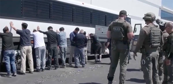 介绍个信用网址多少_特朗普放话:日本5500亿美元介绍个信用网址多少,韩国3500亿,都得是预付款