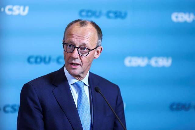 皇冠开户
_美国靠不住皇冠开户
,德国总理通告全球,下周访问中国,默克尔重出江湖?