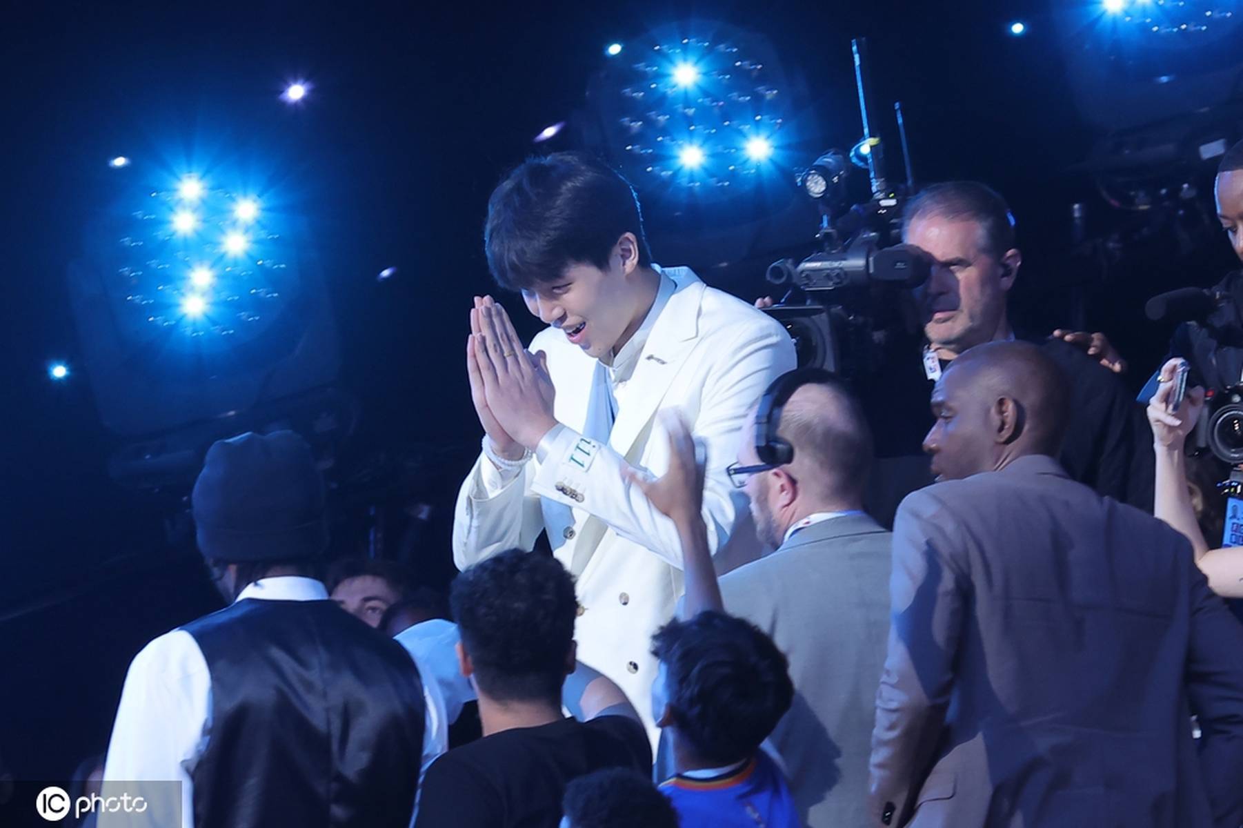 世俱杯比賽_被比卢普斯赞球商高世俱杯比賽！杨瀚森：我需要变得更快更强壮